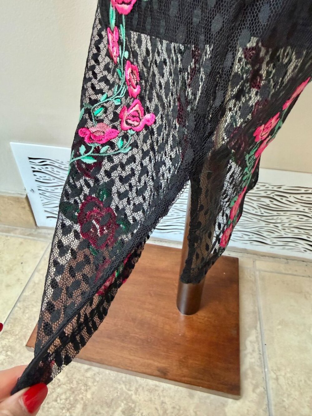 Bebe Midi Black Lace w/ Floral Pink Roses, Stretch, Bodycon, Spaghetti Straps, 2 - Picture 9 of 11